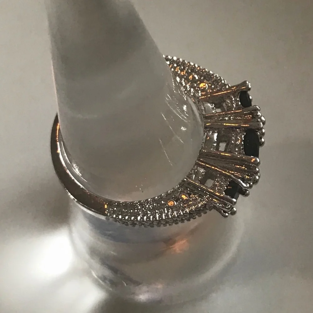 Sterling Silver Black Onyx Ring Size 5